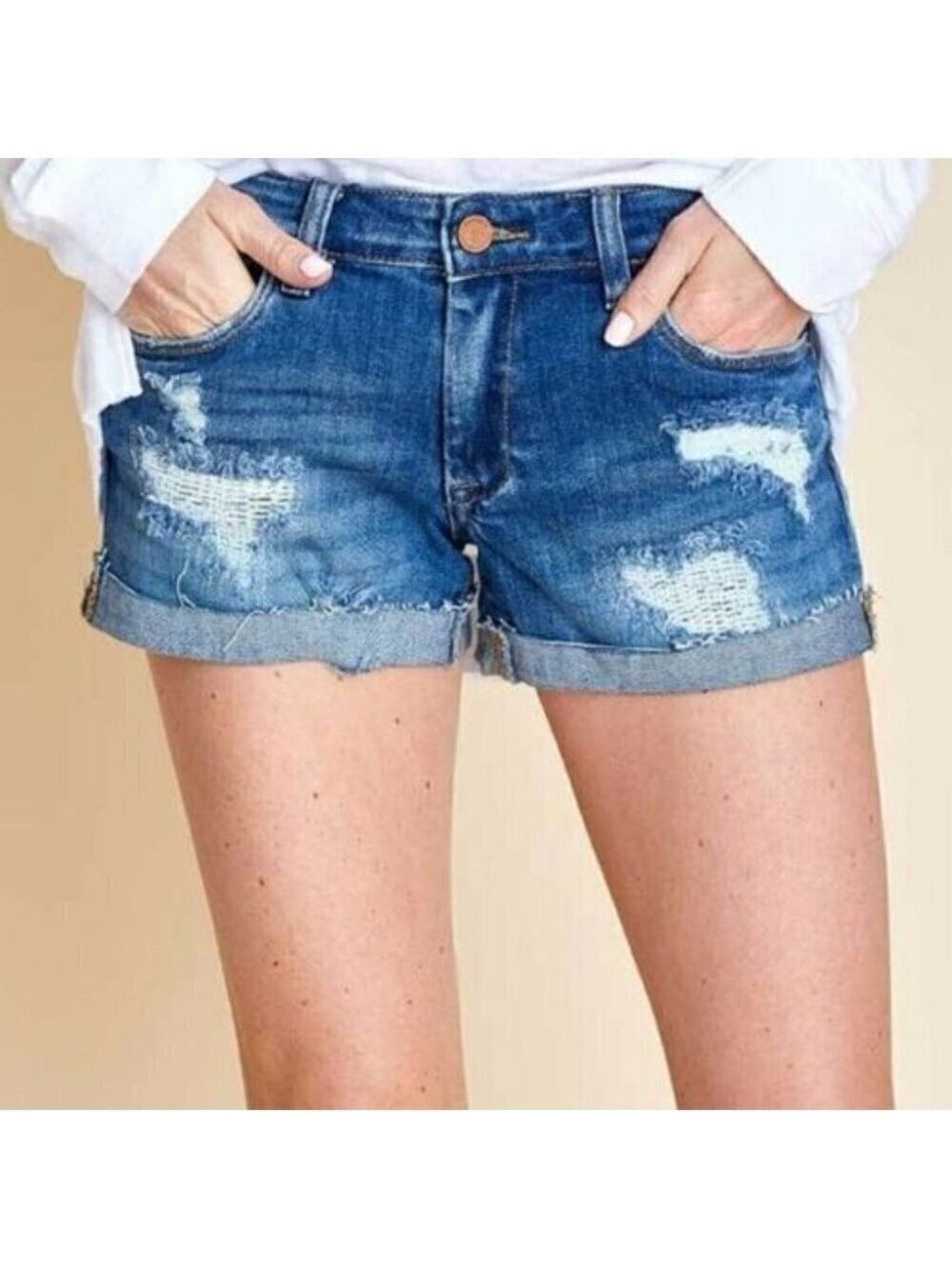 𝅺BLANK Nyc Bnwot Womens Cuffed Jean Shorts Distressed "The Fulton"